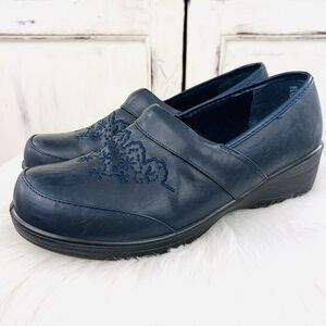 Ingaro Katy 2 Blue Leather Floral Embroidered Slip on Comfort Clogs Nursing 10M